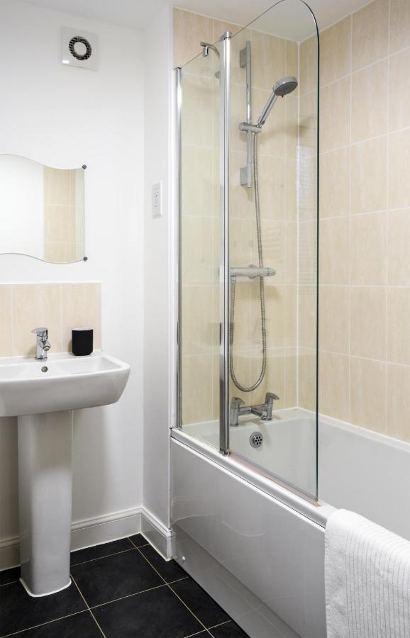 1 Bedroom Apartment Leamington Spa Hosted By Golden Key Warwick  Esterno foto